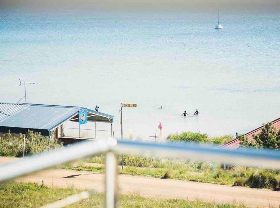 Bed and Breakfast Bruny Boathouse Alonnah Екстер'єр фото