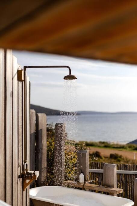 Bed and Breakfast Bruny Boathouse Alonnah Екстер'єр фото