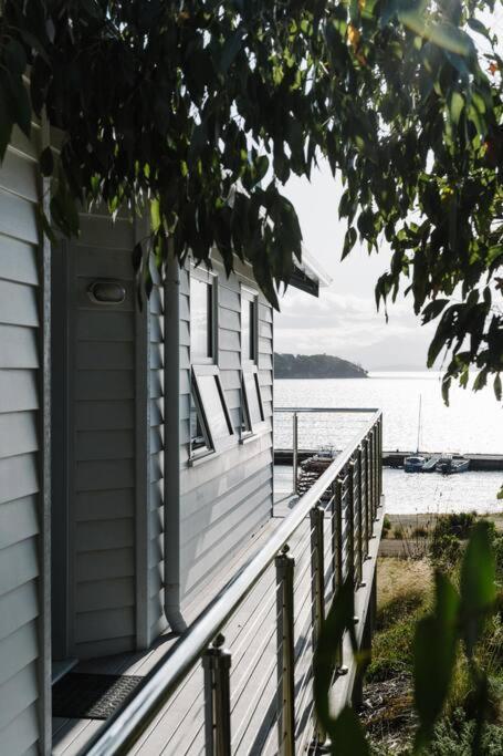 Bed and Breakfast Bruny Boathouse Alonnah Екстер'єр фото